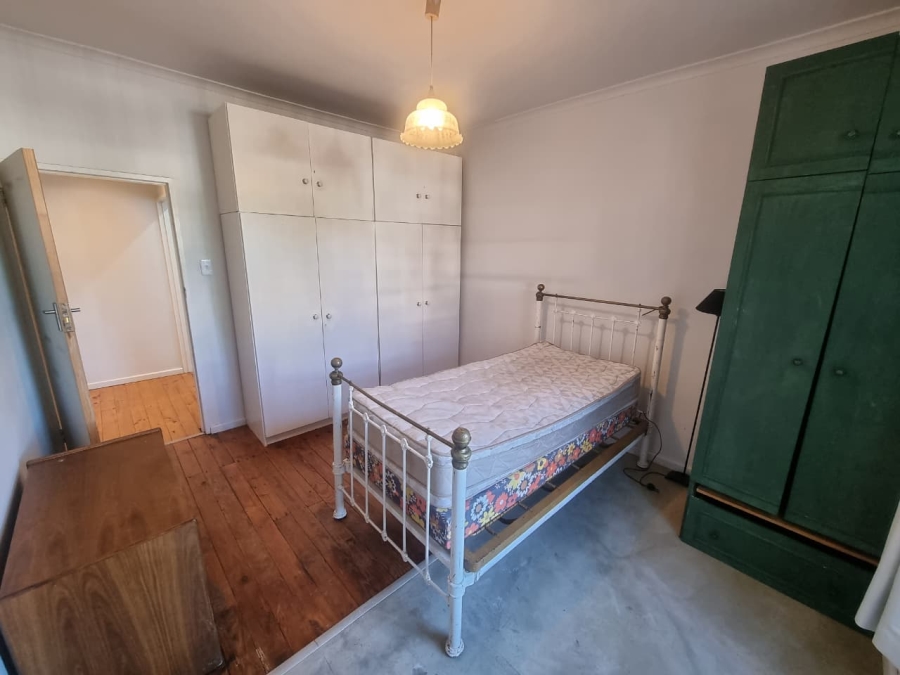 2 Bedroom Property for Sale in Claremont Western Cape